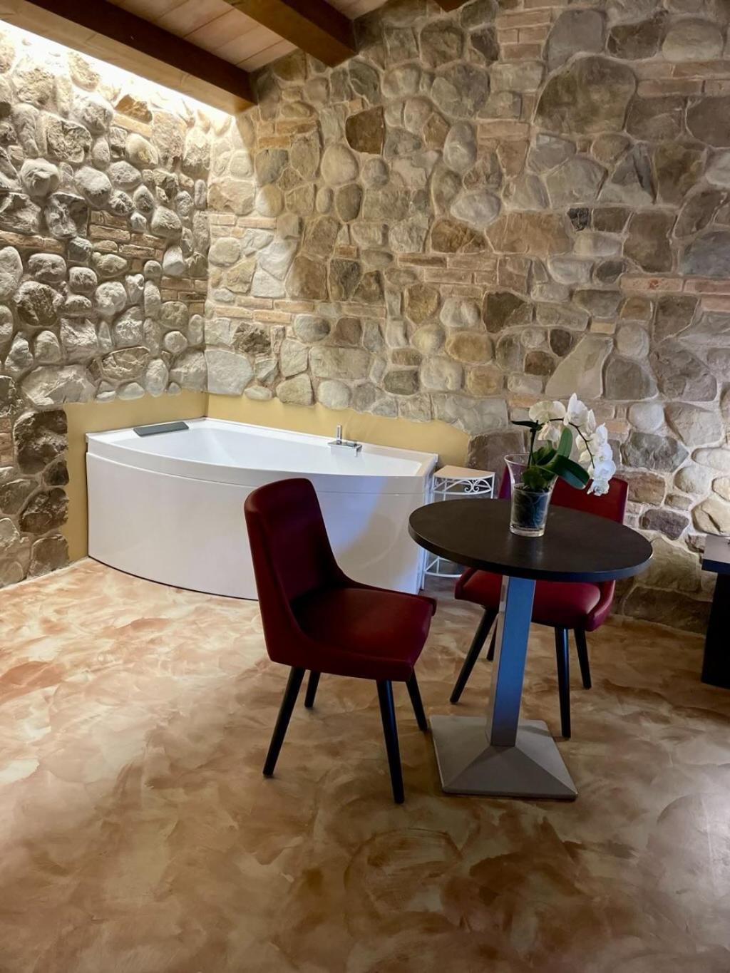 Modus Aquae Hotel Бризигела Екстериор снимка